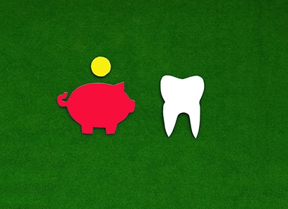 illustration of coin into piggy bank and a tooth 